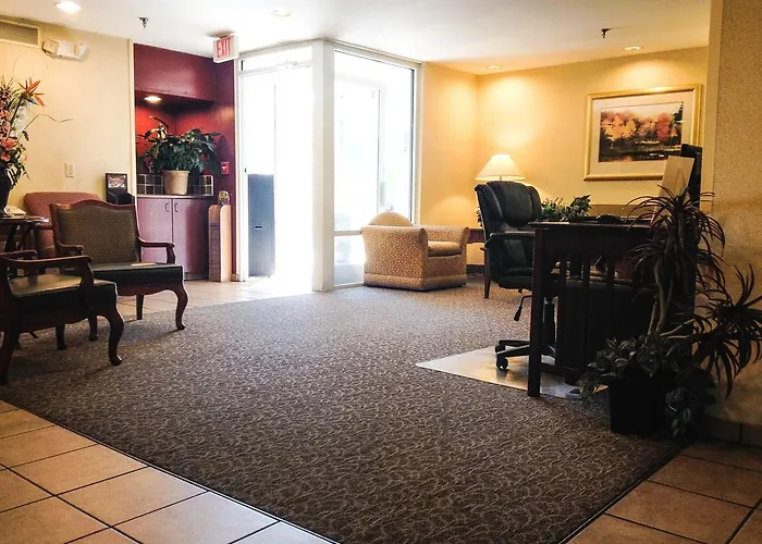 Baymont By Wyndham Wilmington Hotel