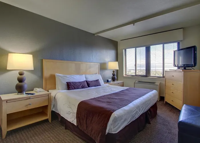 Inlet Tower Hotel & Suites Anchorage
