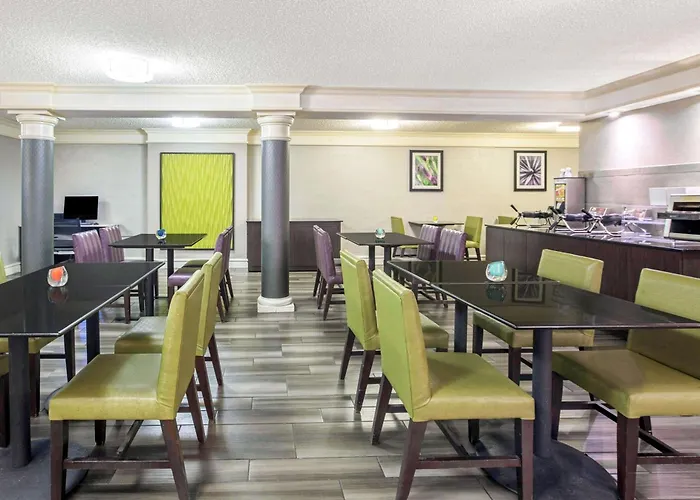 La Quinta Inn By Wyndham Fresno Yosemite