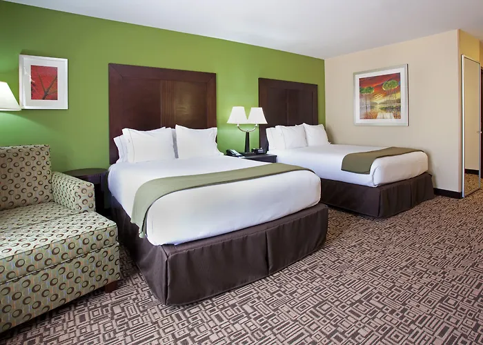 Holiday Inn Express & Suites Richfield By Ihg