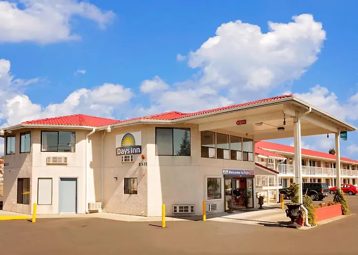 Days Inn By Wyndham Lakewood South Tacoma