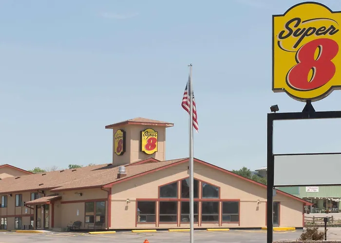 Super 8 By Wyndham Chadron Ne Hotel