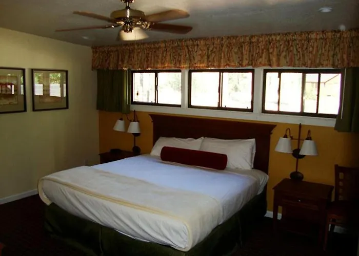 Roundhouse Resort Pinetop-Lakeside