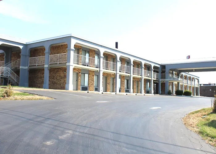 Econo Lodge Franklin South