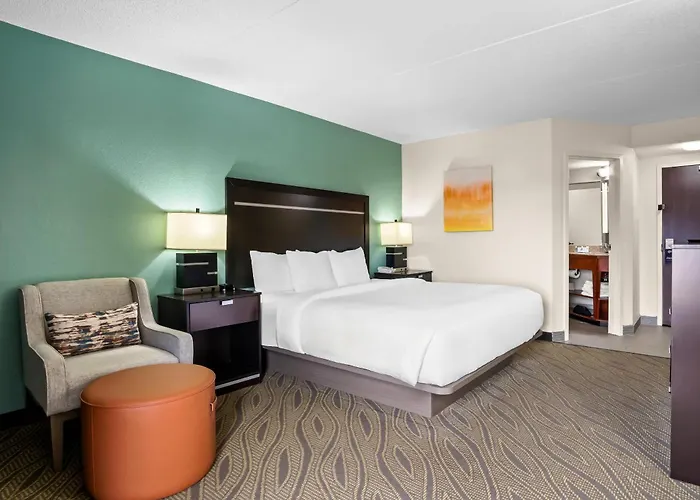 Comfort Inn Cadillac