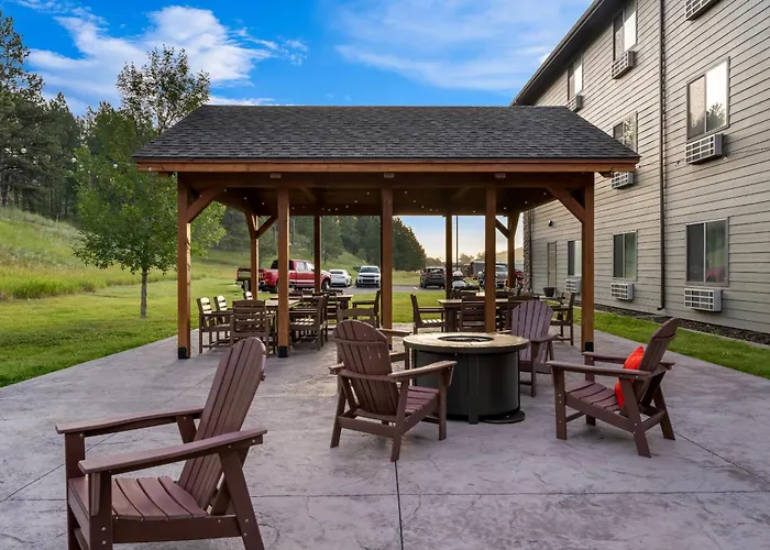 Comfort Inn & Suites Custer