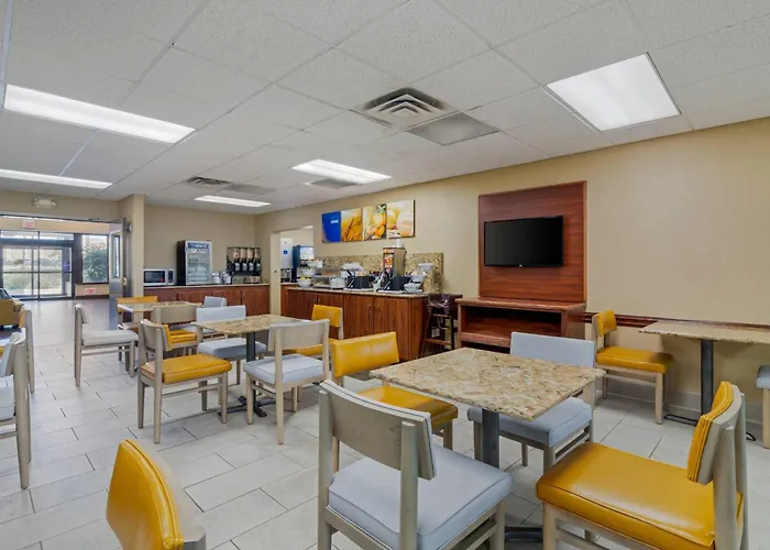 Comfort Inn Bismarck