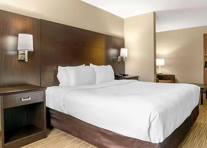 Quality Inn & Suites Monroe