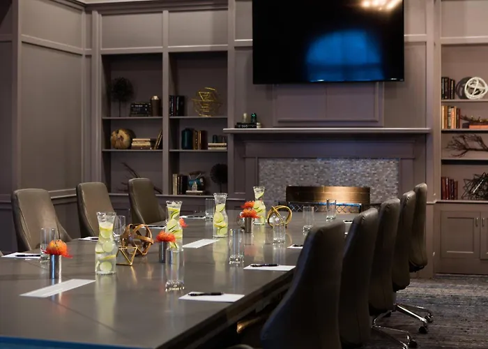 Renaissance Waterford Oklahoma City Hotel
