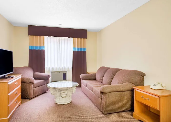 Days Inn By Wyndham St. George