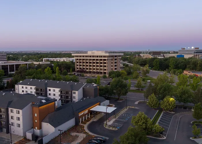 Courtyard By Marriott Boise Downtown Hotel