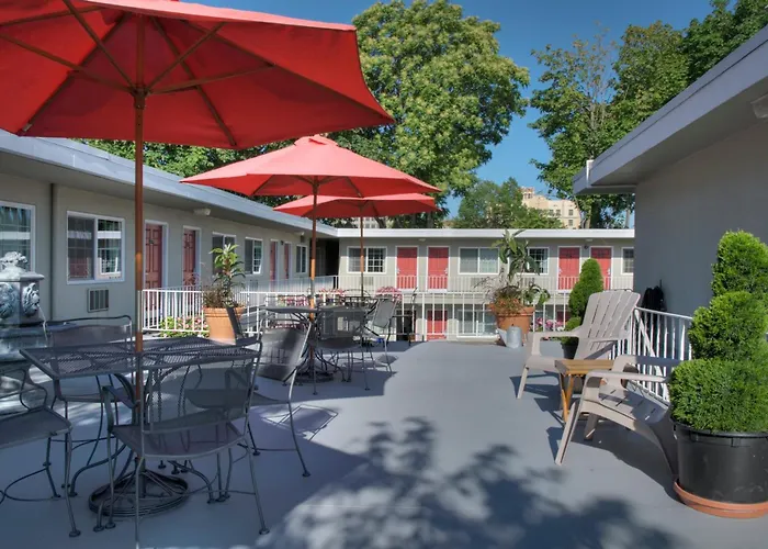 Campus Inn & Suites Eugene Downtown
