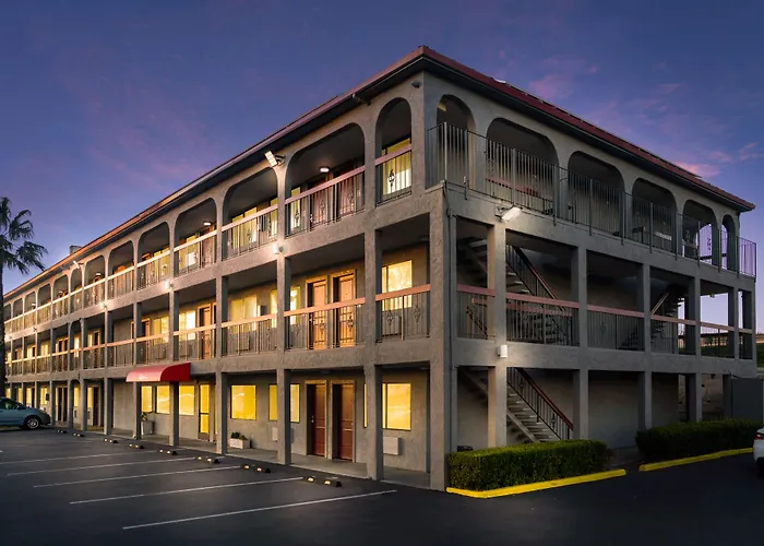 Red Roof Inn Stockton