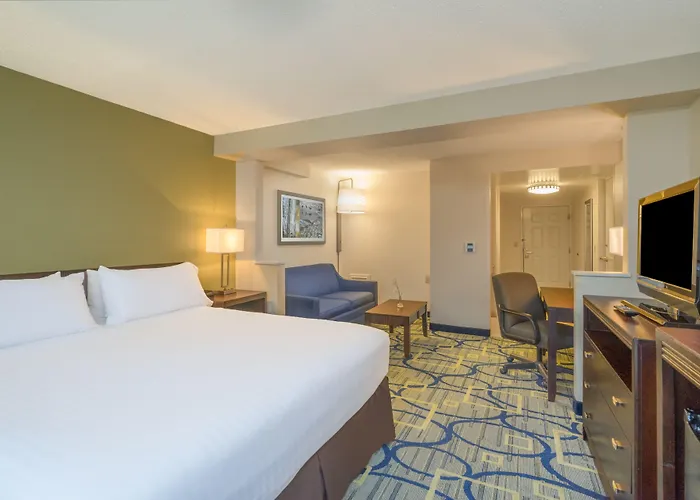 Holiday Inn Express Hotel & Suites Easton By Ihg
