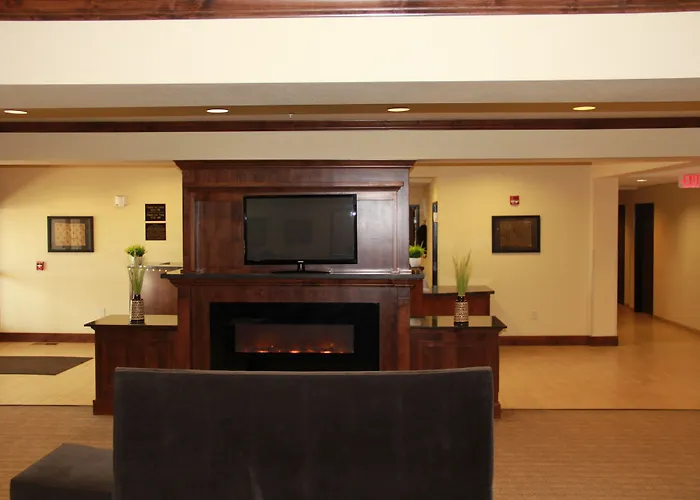 Black Gold Suites Stanley
