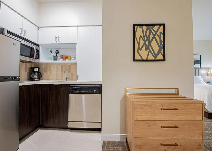 Staybridge Suites Lafayette-Airport By Ihg
