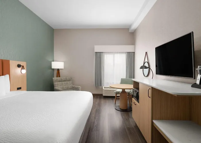 La Quinta By Wyndham Paso Robles Hotel