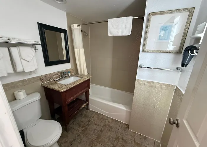 Bayshore Inn Ventura