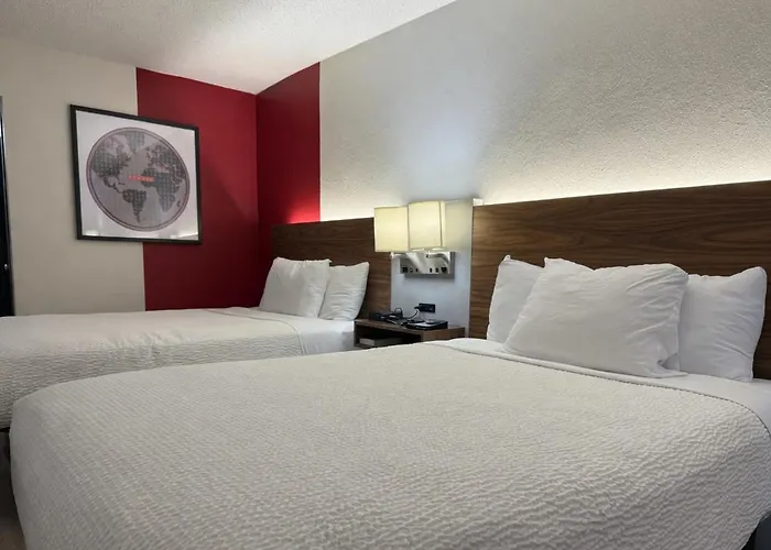 Ramada By Wyndham Harrisonburg Motel