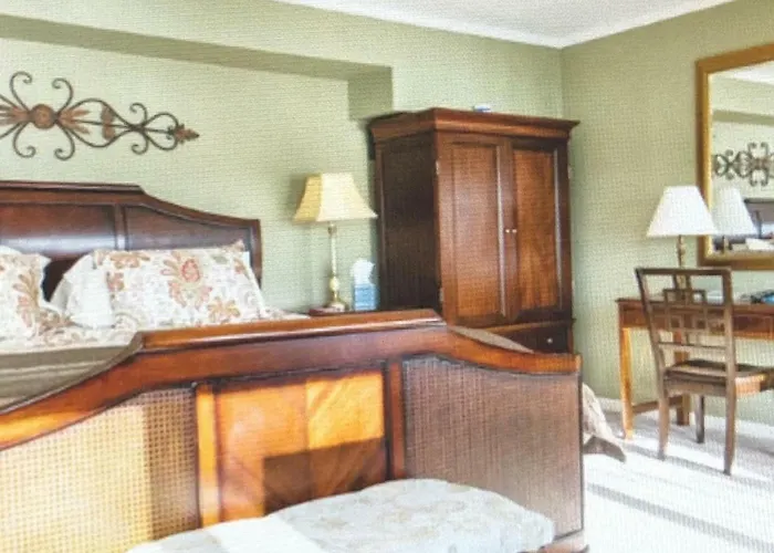 Laurel Grove Inn Riva