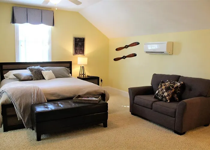 Lapolena Bed & Breakfast Southport